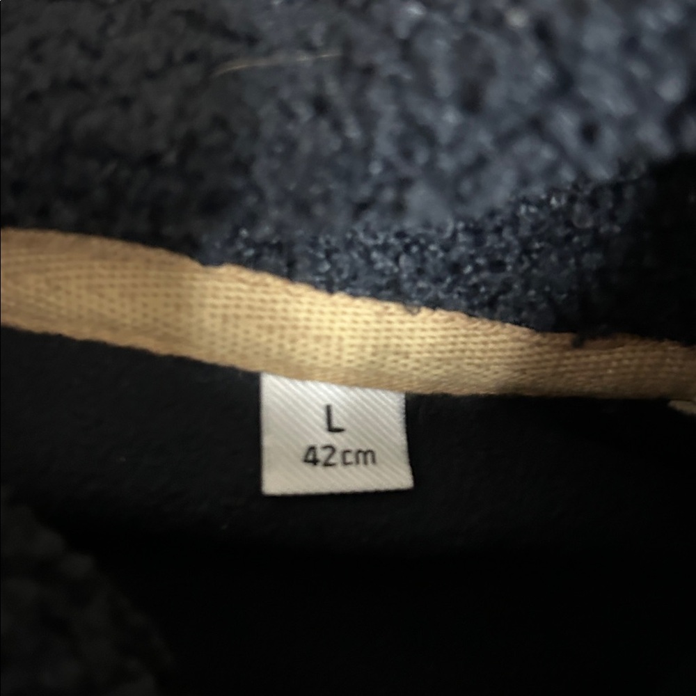 Burberry London England Pullover Black Hoodie - Picture 4 of 6